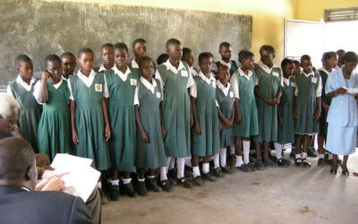 DOPO IL LOCKDOWN, IN UGANDA E TOGO RIAPRONO LE SCUOLE. Un accorato appello per aiutare il ritorno a scuola!