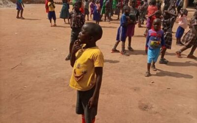 Nella scuola ugandese “Little Angels” è arrivata l’acqua…